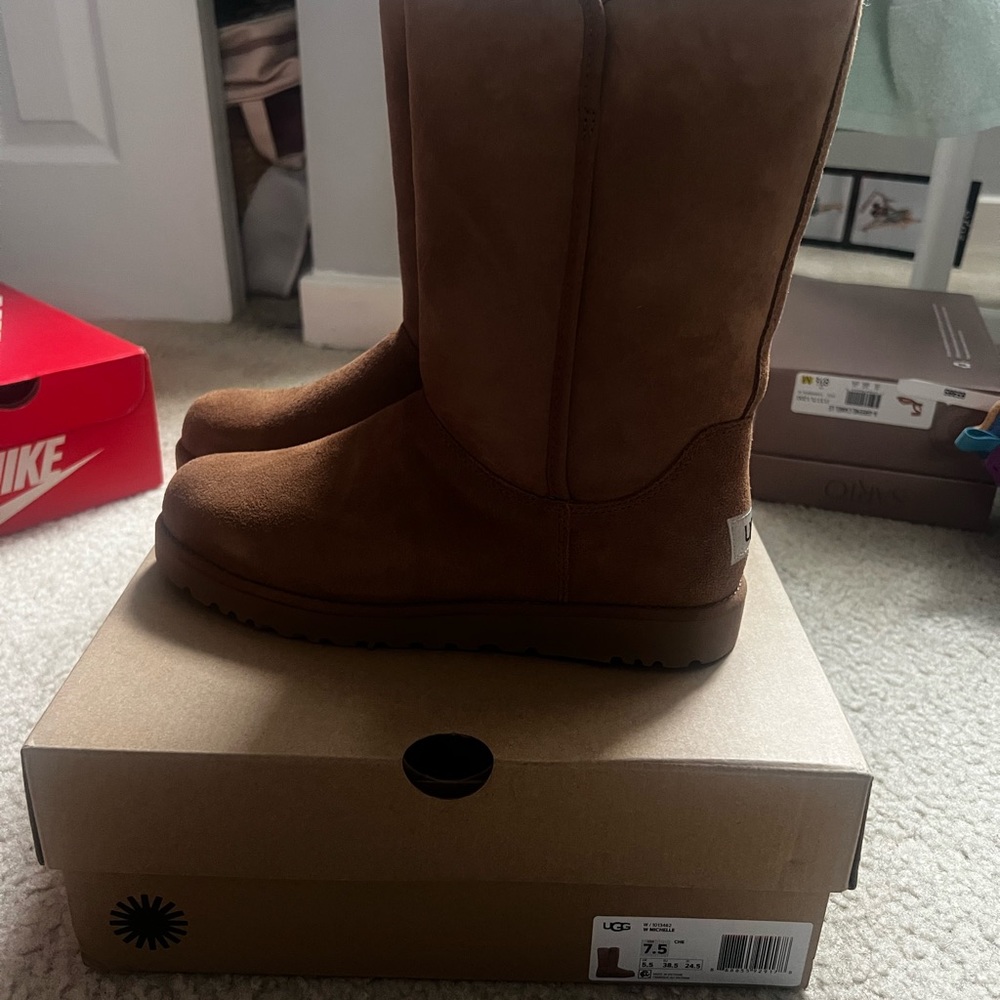 Women’s Ugg Michelle